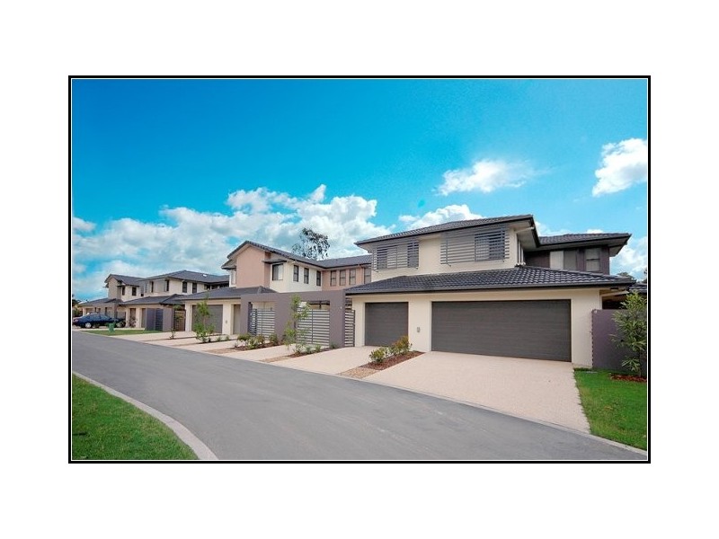 56/2 Catalina Way, Upper Coomera QLD 4209