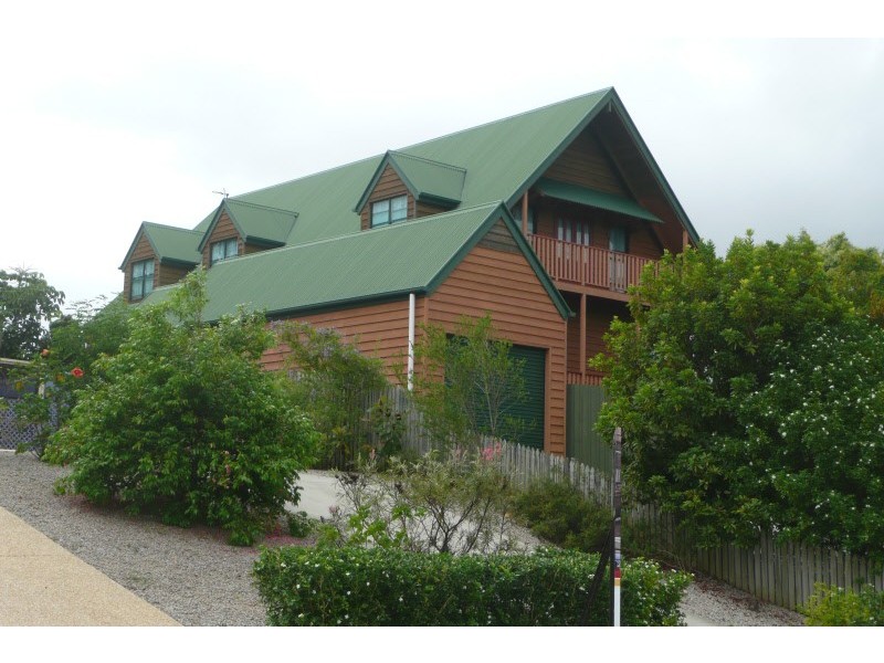 3 Emerson Way, Oxenford QLD 4210