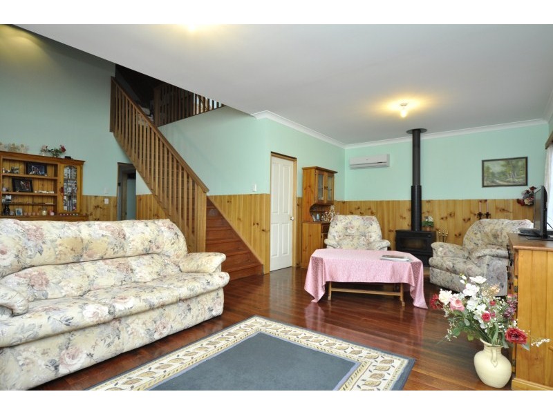 3 Emerson Way, Oxenford QLD 4210