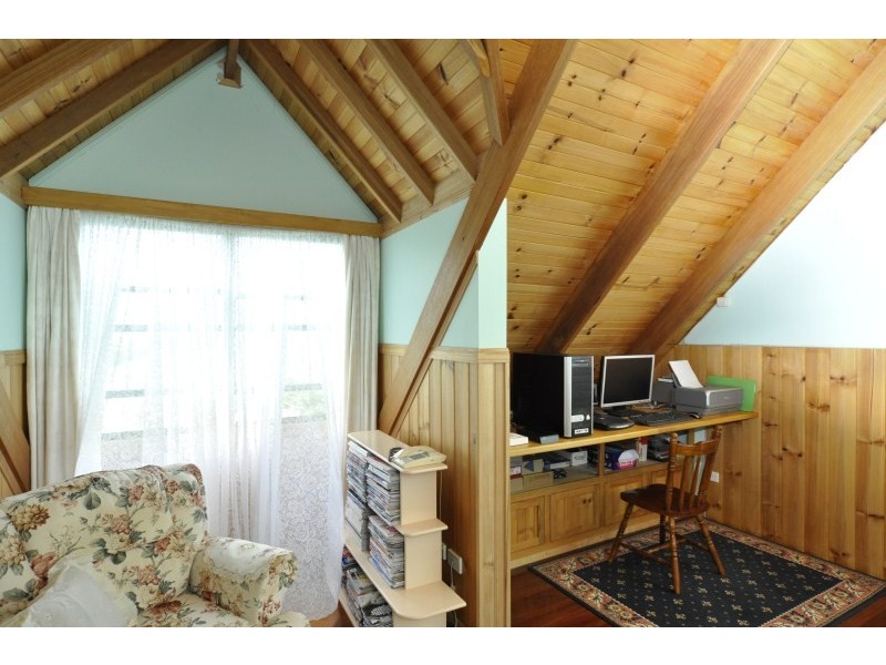 3 Emerson Way, Oxenford QLD 4210