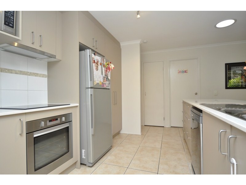 53 Broadway Drive, Oxenford QLD 4210