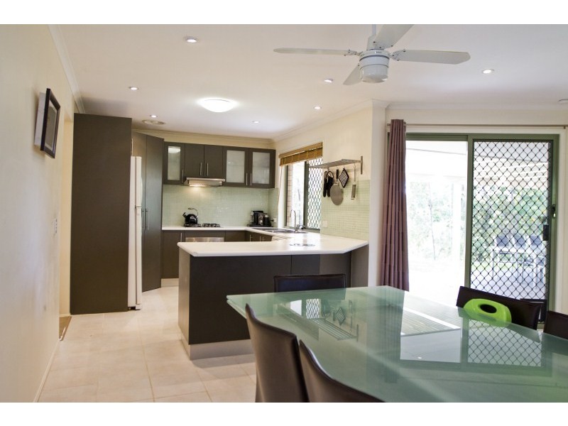 49 Broadway Drive, Oxenford QLD 4210