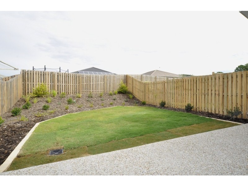 1/6 Joshua Place, Oxenford QLD 4210