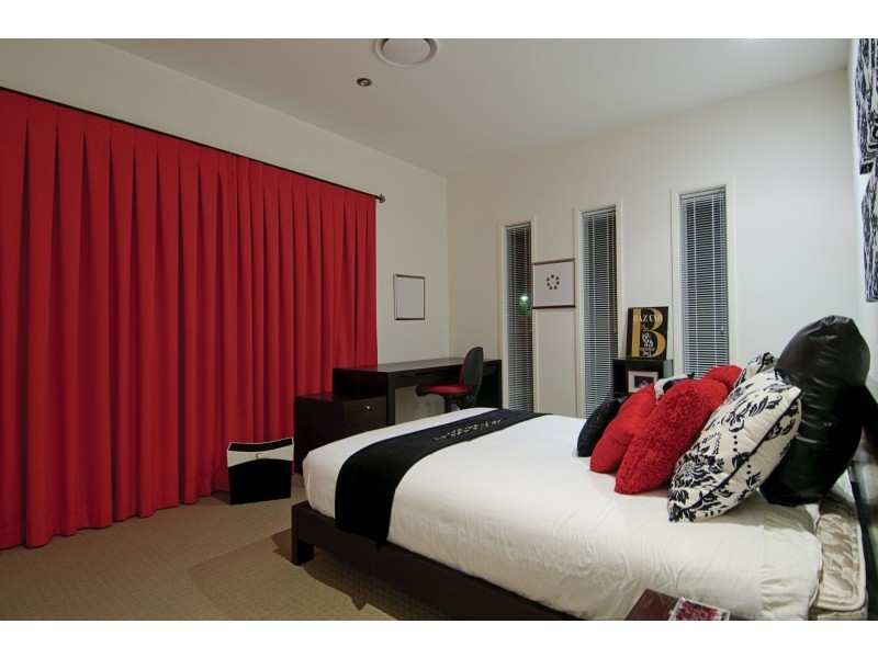 25 Ripple Court, Coomera Waters QLD 4209