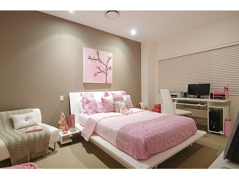 25 Ripple Court, Coomera Waters QLD 4209