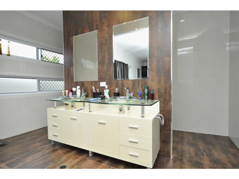 53 Rushcutter Avenue, Oxenford QLD 4210