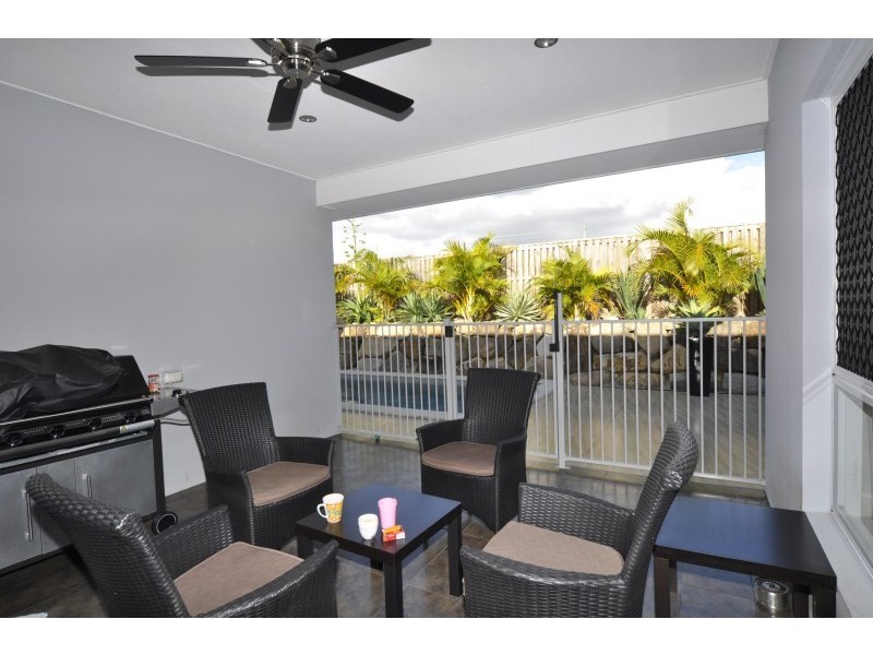 53 Rushcutter Avenue, Oxenford QLD 4210