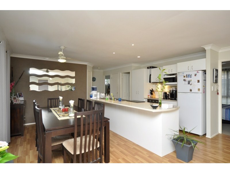 2/16 Jesmond Road, Helensvale QLD 4212