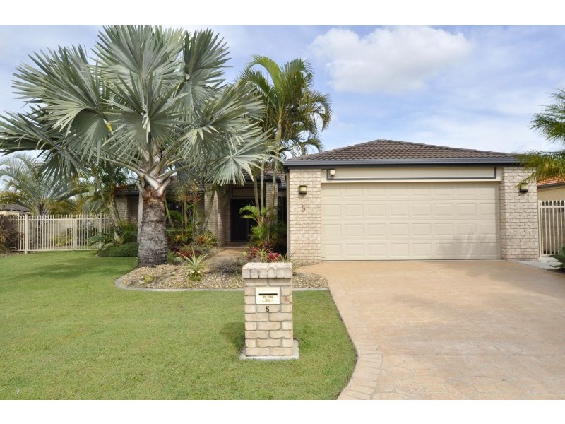 5 Grande Entrance, Monterey Keys QLD 4212