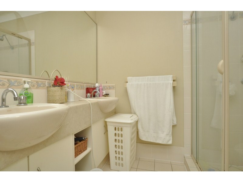 2/16 Balintore Street, Upper Coomera QLD 4209