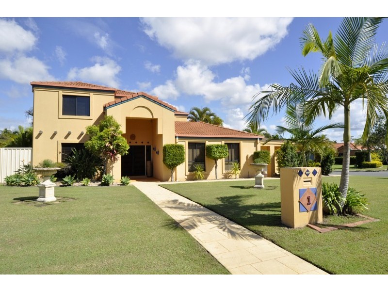 1 Zeller Crescent, Arundel QLD 4214