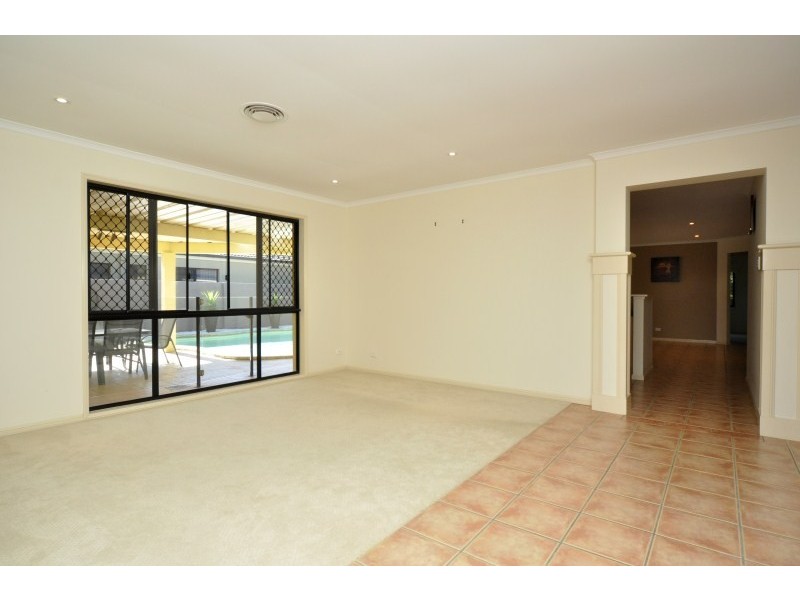 9 Grande Terrace, Monterey Keys QLD 4212
