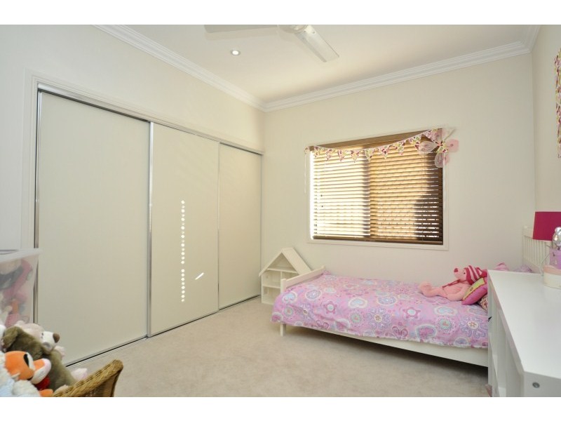 5 Ontario Court, Oxenford QLD 4210