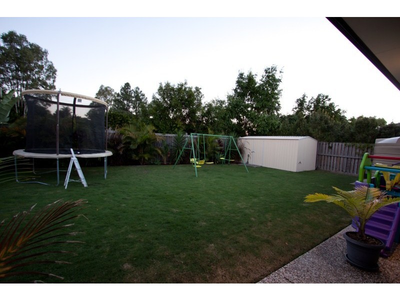 5 Ontario Court, Oxenford QLD 4210