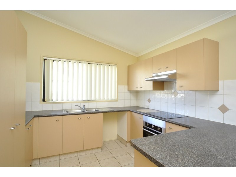 15/2 Anaheim Drive, Helensvale QLD 4212