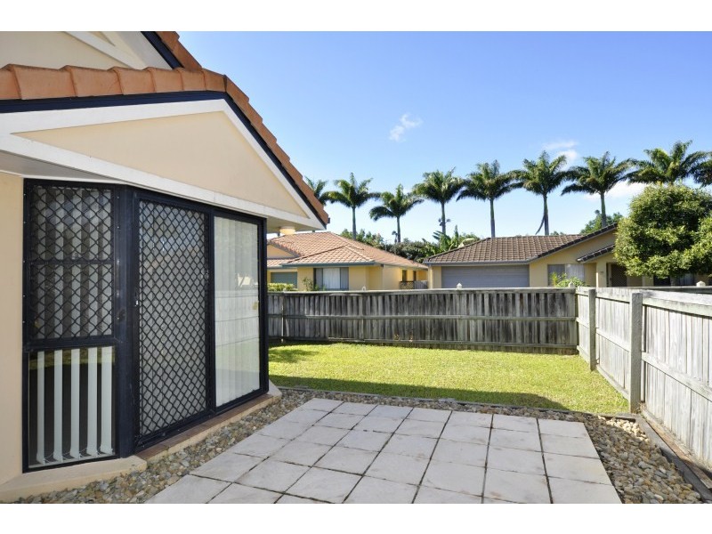 15/2 Anaheim Drive, Helensvale QLD 4212