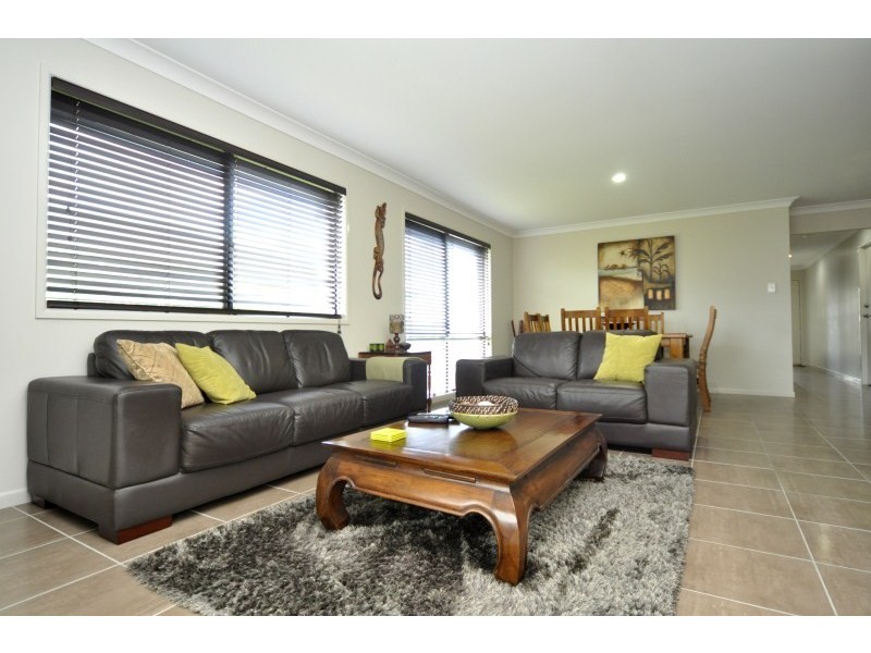 9 Marrinup Street, Upper Coomera QLD 4209