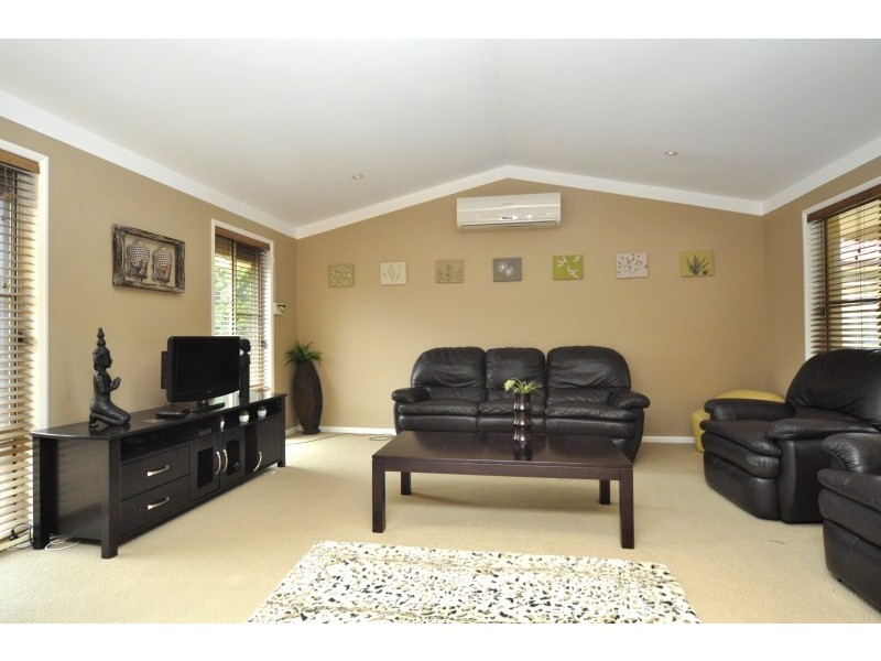 24 Meadow Way, Upper Coomera QLD 4209