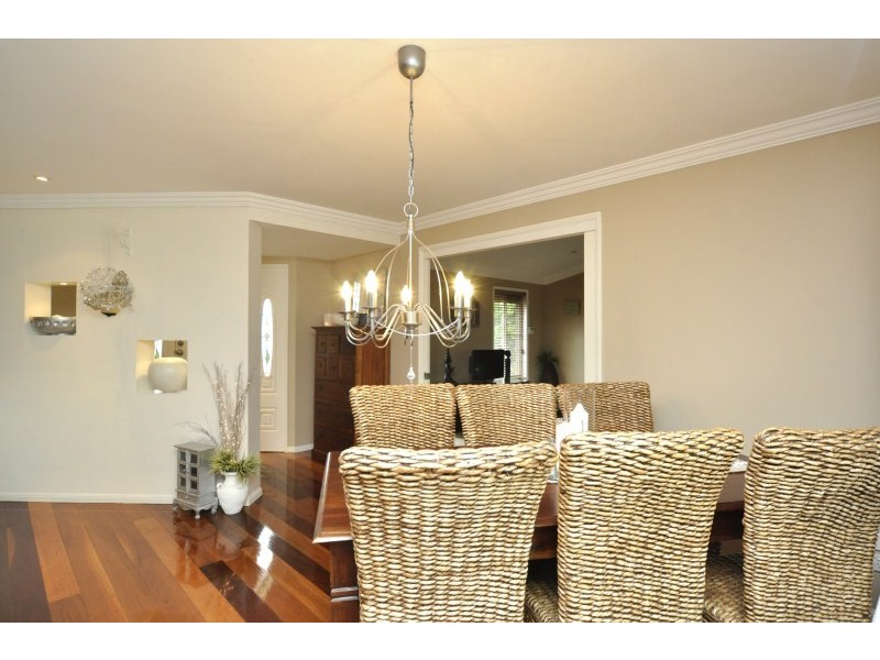 24 Meadow Way, Upper Coomera QLD 4209