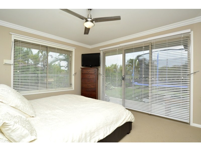 24 Meadow Way, Upper Coomera QLD 4209