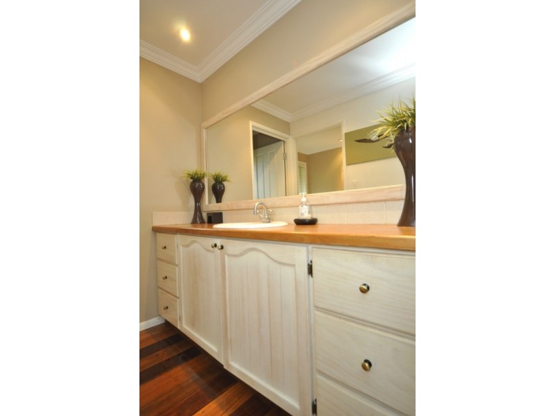 24 Meadow Way, Upper Coomera QLD 4209