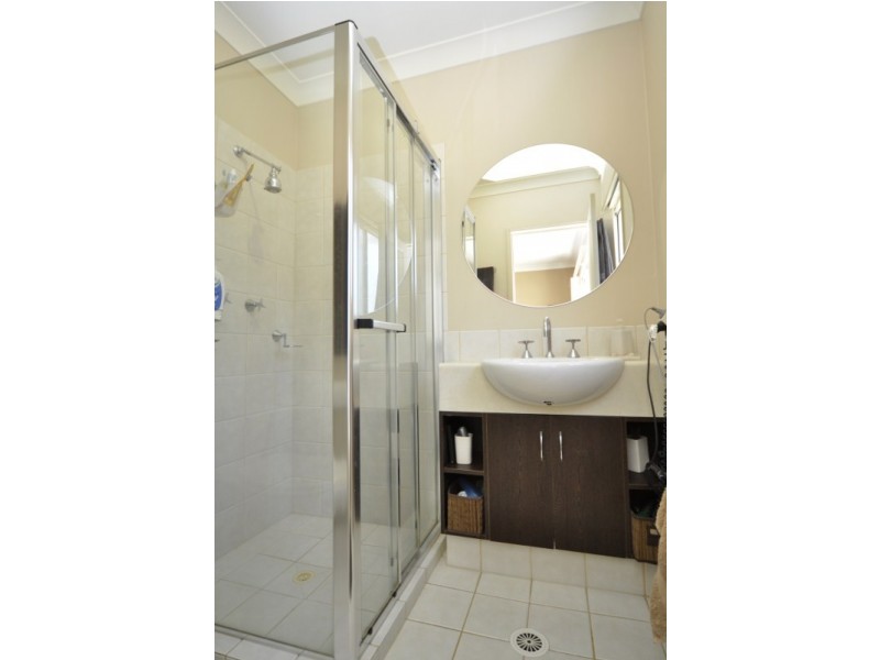 103/1 Sauvignon Parade, Upper Coomera QLD 4209