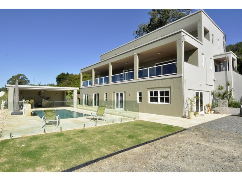 15 Polo Close, Wongawallan QLD 4210