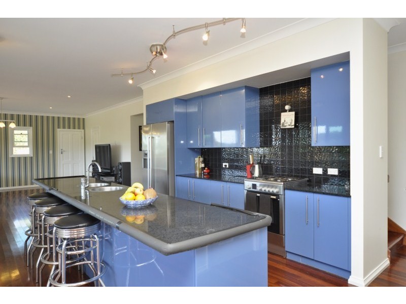 15 Polo Close, Wongawallan QLD 4210
