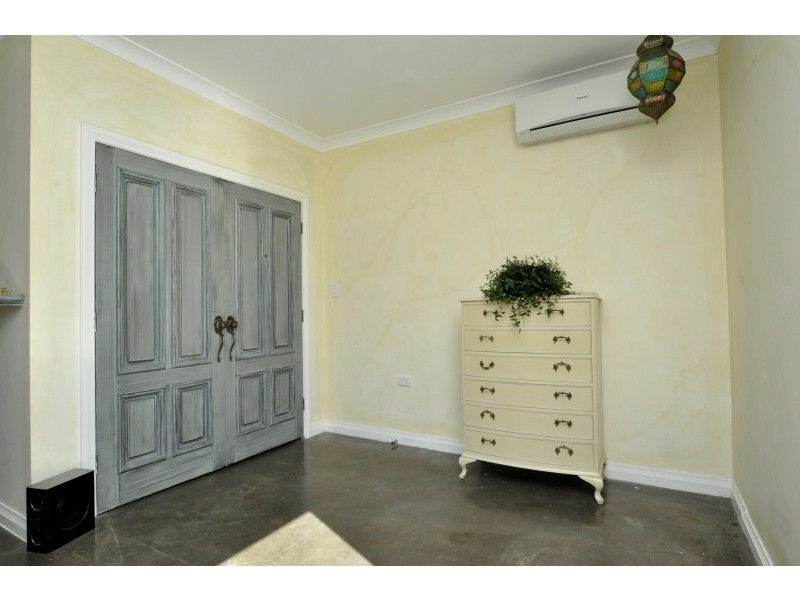15 Polo Close, Wongawallan QLD 4210