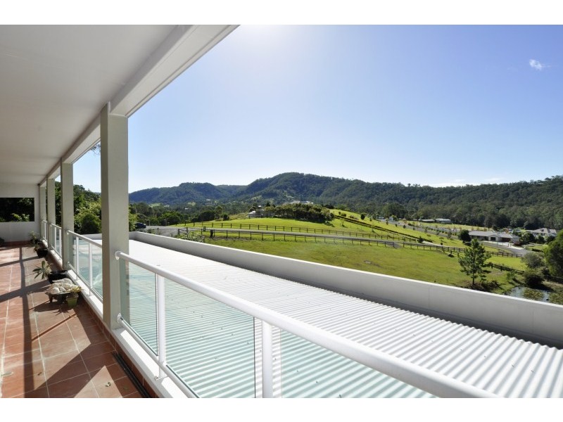 15 Polo Close, Wongawallan QLD 4210