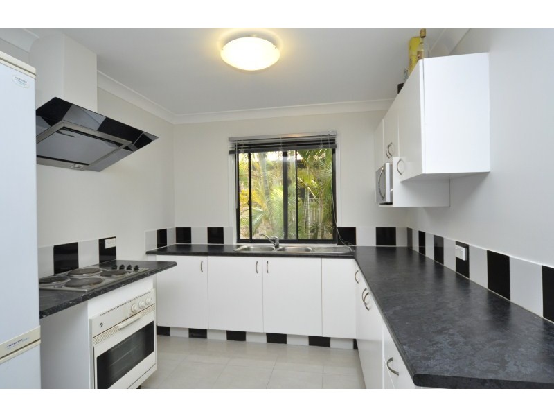4/13 Blackbird Street, Beenleigh QLD 4207