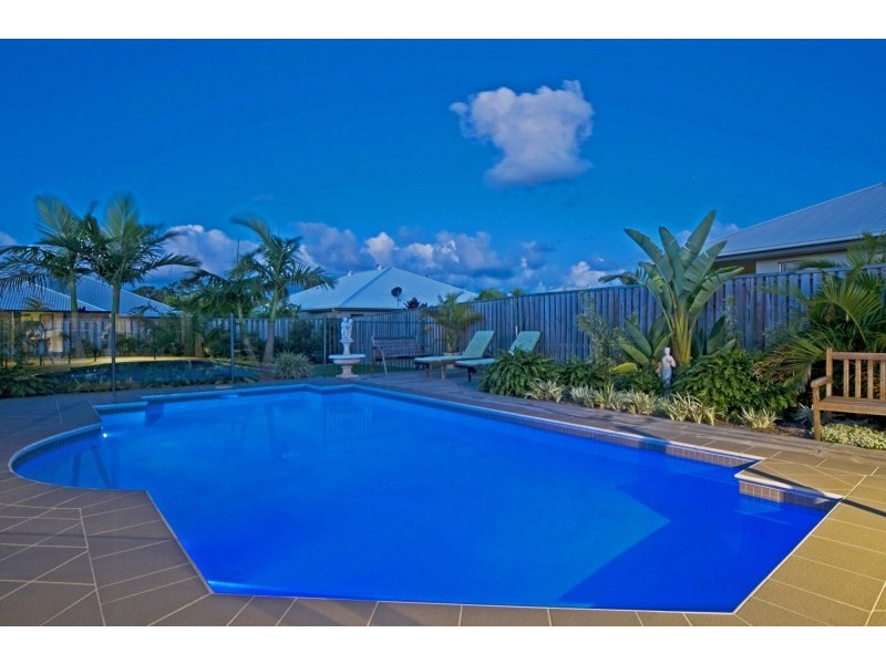 5 Ragamuffin Drive West, Coomera QLD 4209