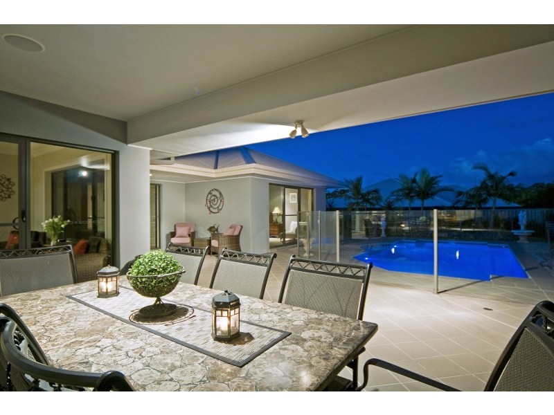 5 Ragamuffin Drive West, Coomera QLD 4209