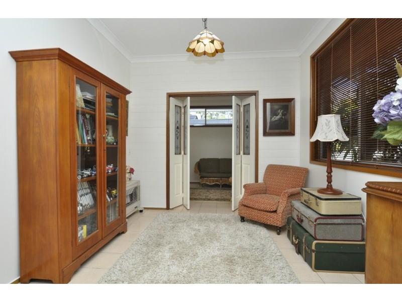 37 Parkes Drive, Helensvale QLD 4212