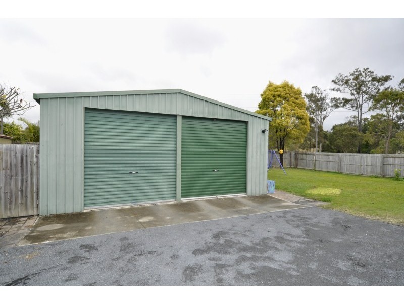 42 Michigan Drive, Oxenford QLD 4210