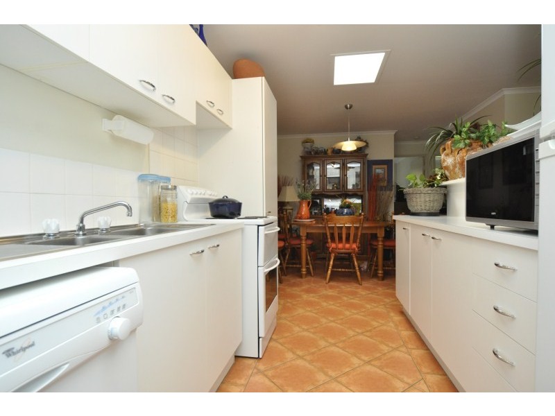 1/24 Illusion Court, Oxenford QLD 4210