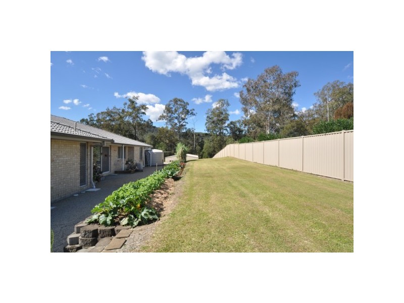 34 Mountain View Crest, Mount Nathan QLD 4211