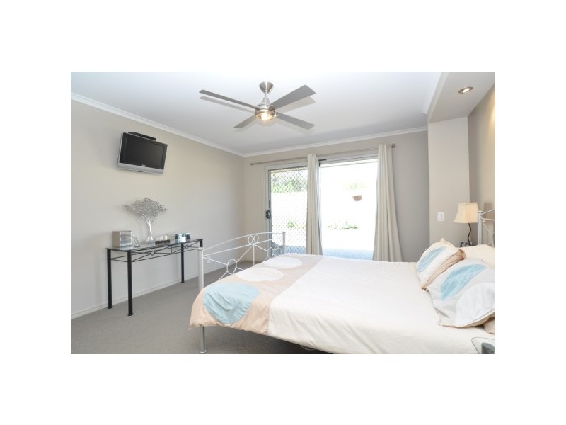 34 Mountain View Crest, Mount Nathan QLD 4211