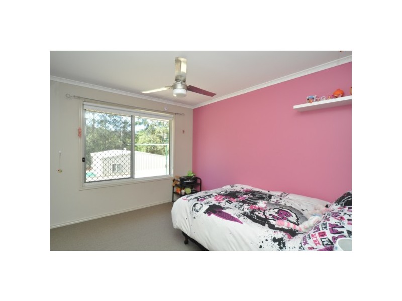 34 Mountain View Crest, Mount Nathan QLD 4211