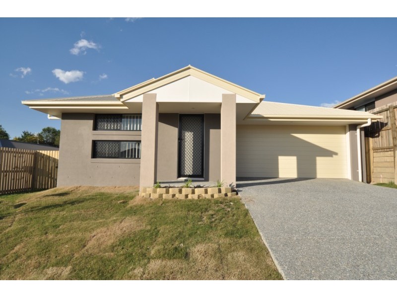 28 Rise Circuit, Pacific Pines QLD 4211