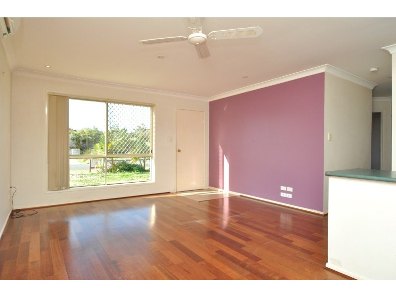 1/10 Crystal Reef Drive, Coombabah QLD 4216