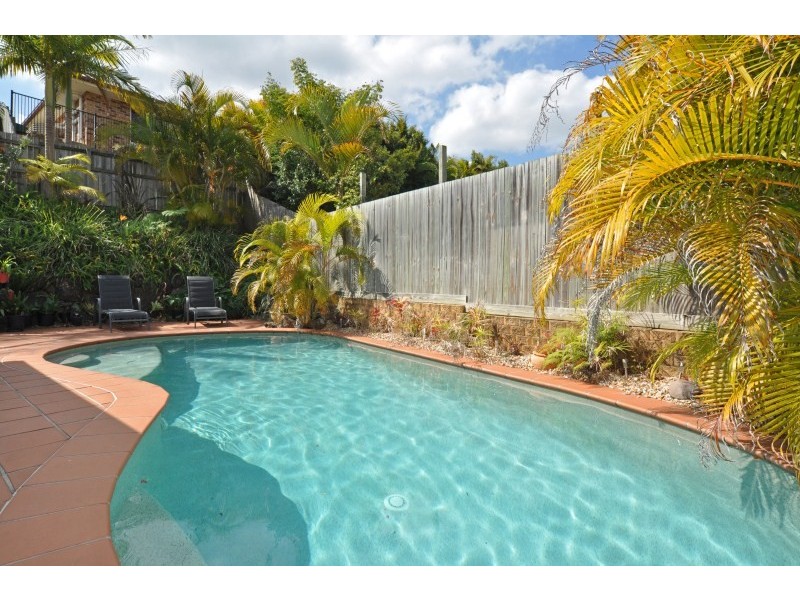 4 Farrer Court, Upper Coomera QLD 4209