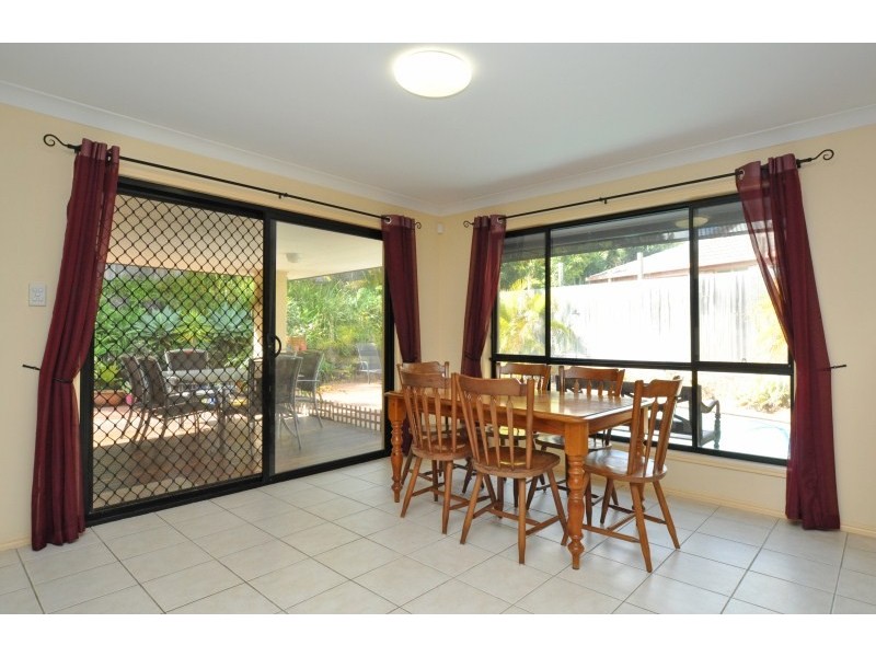 4 Farrer Court, Upper Coomera QLD 4209