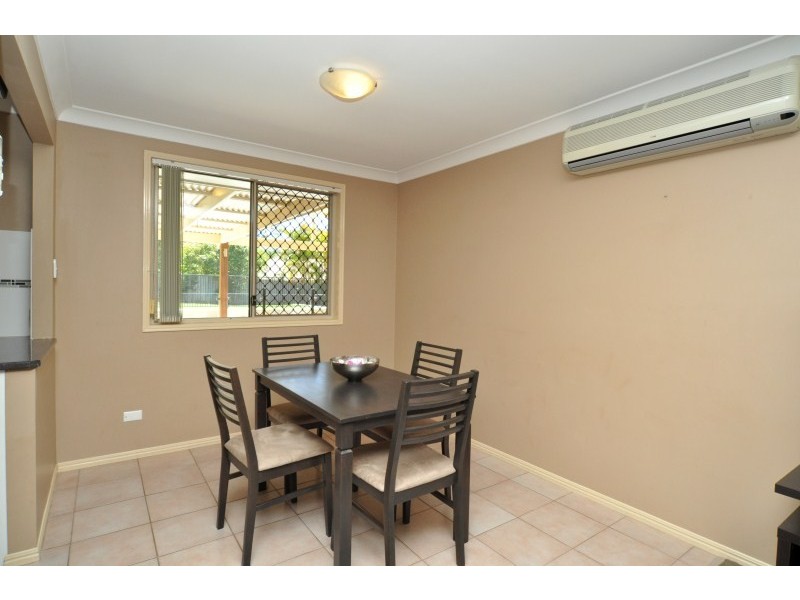 5 Pottinger Crescent, Oxenford QLD 4210