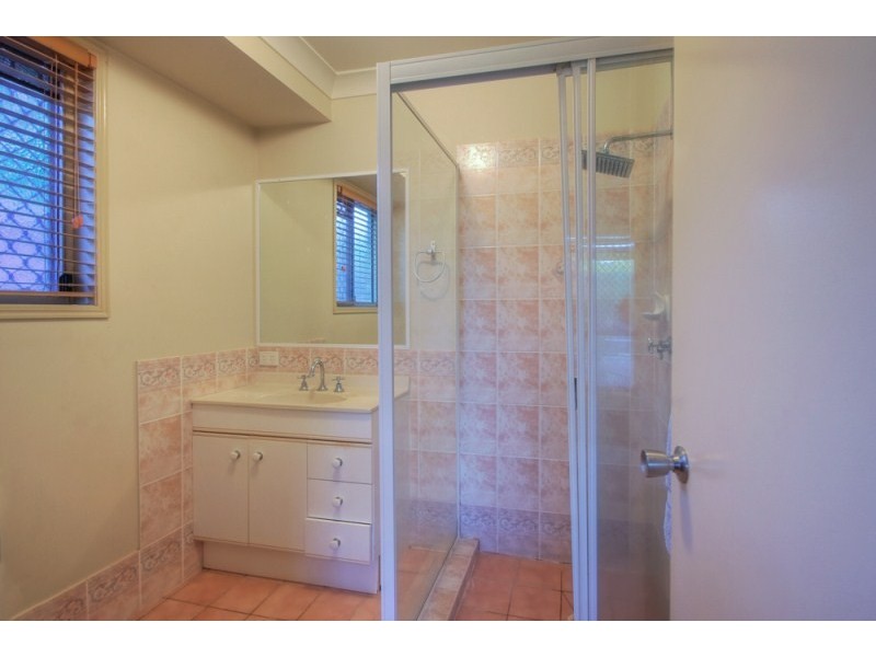 5 Pottinger Crescent, Oxenford QLD 4210