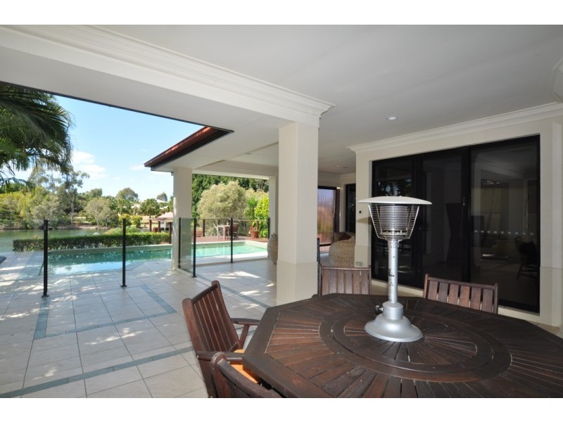 3 River Cove Place, Helensvale QLD 4212