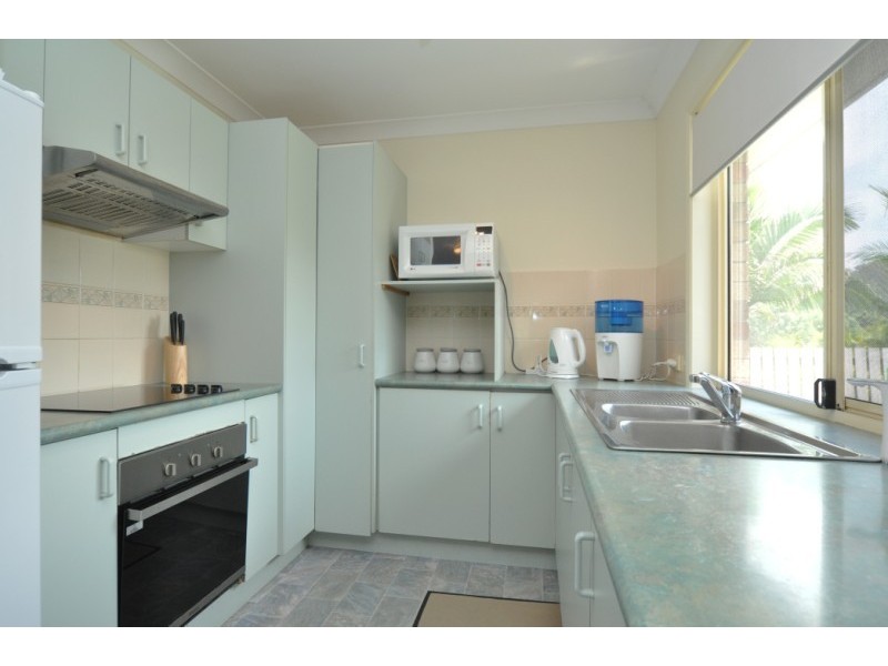 9 Weka Street, Oxenford QLD 4210