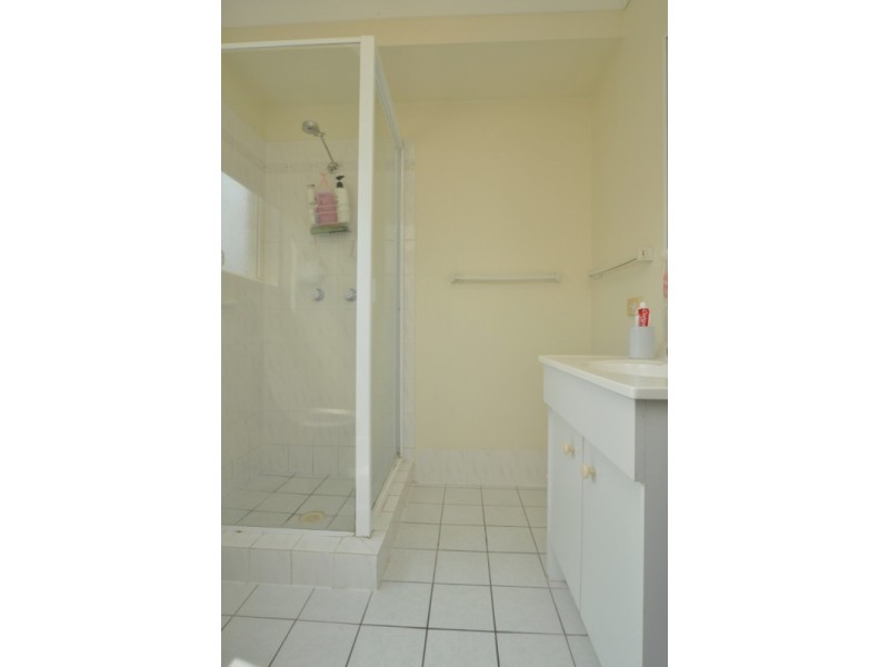 9 Weka Street, Oxenford QLD 4210