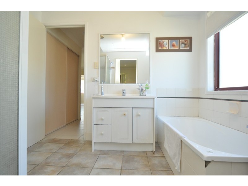 28 Katunga Circuit, Ormeau QLD 4208