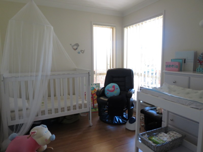 5 Dorchester Court, Oxenford QLD 4210